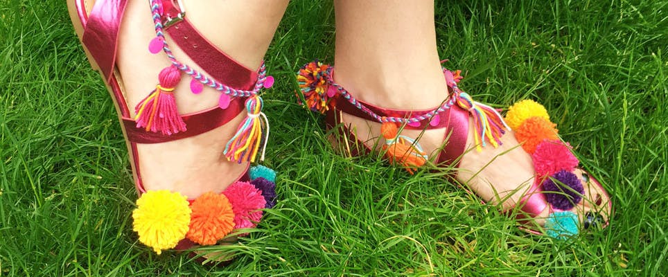 How to decorate your sandals for summer