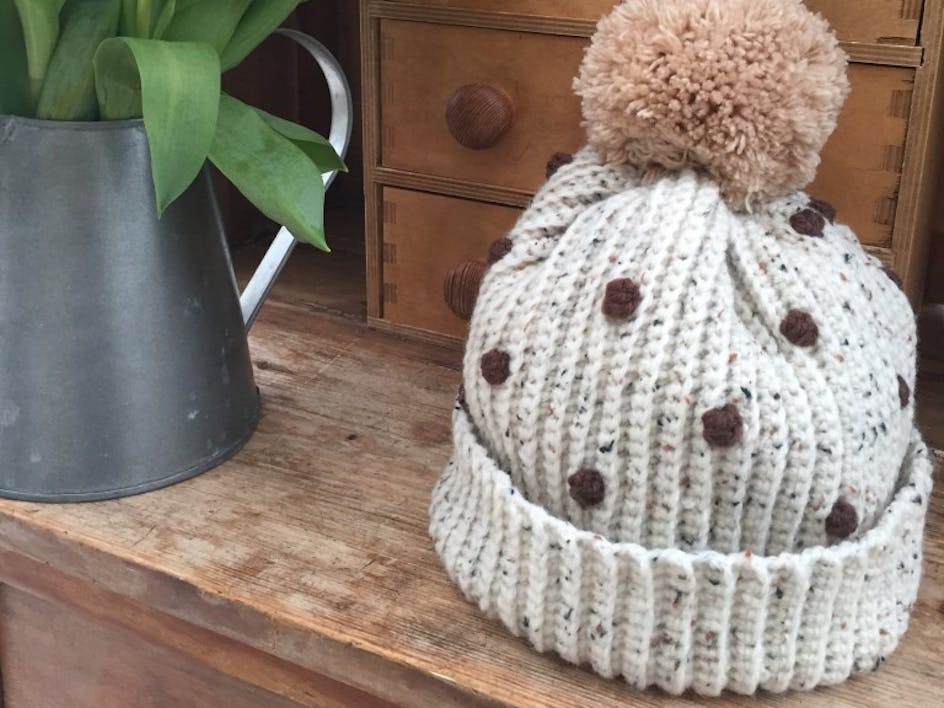 Crochet Club: Ladies bobbly bobble hat