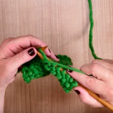 how to stocking stitch: purl one row 