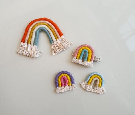 How to make a magical macramé rainbow