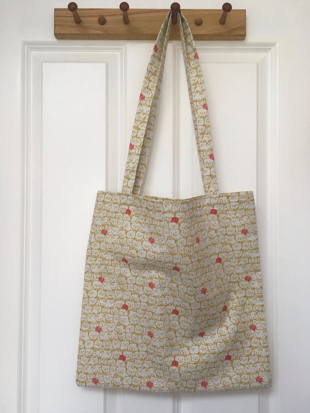 simple hand sewn tote bag