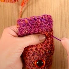 Crochet fish - step 7 - making the tail