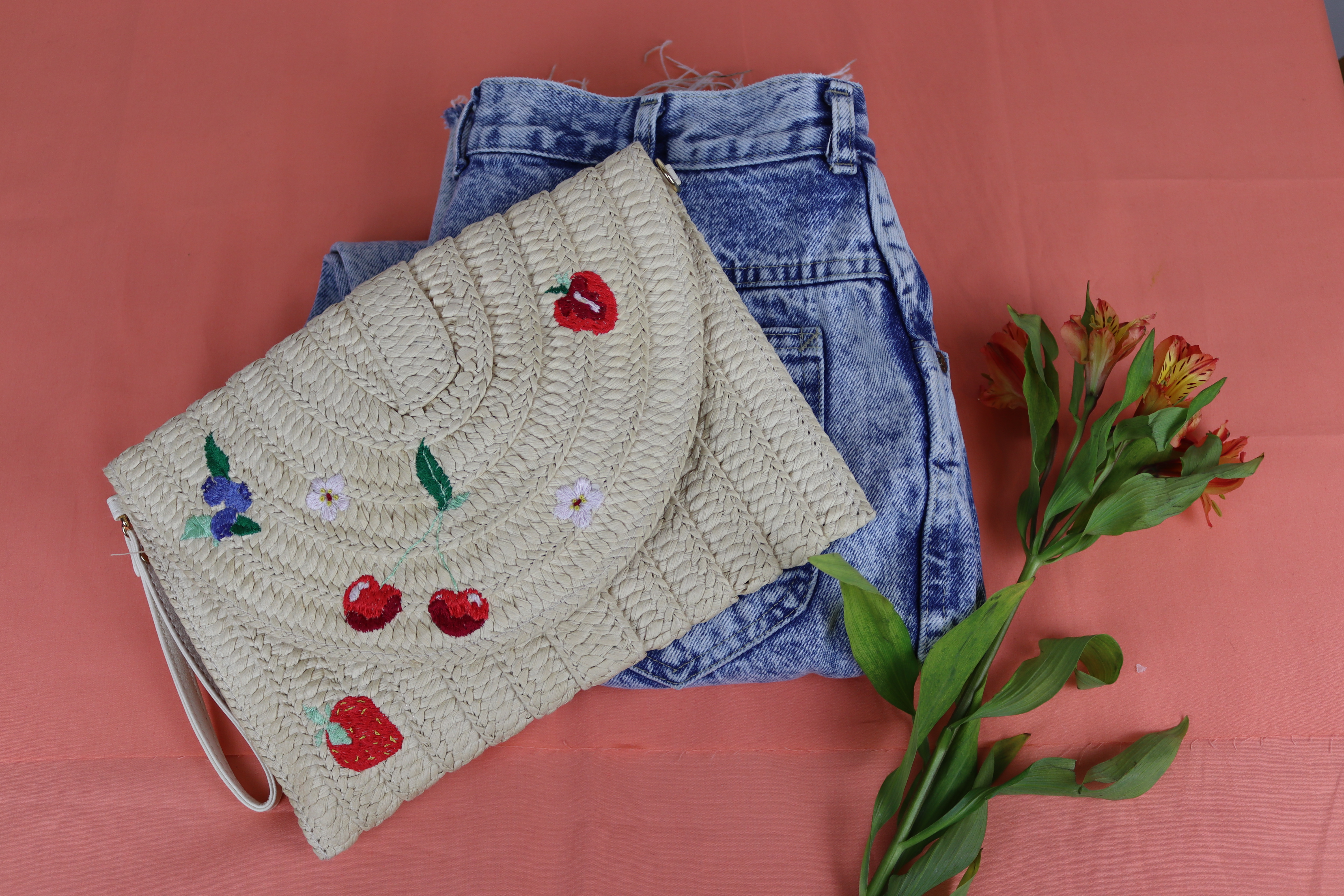 Stitch a summer berries bag - free tutorial!