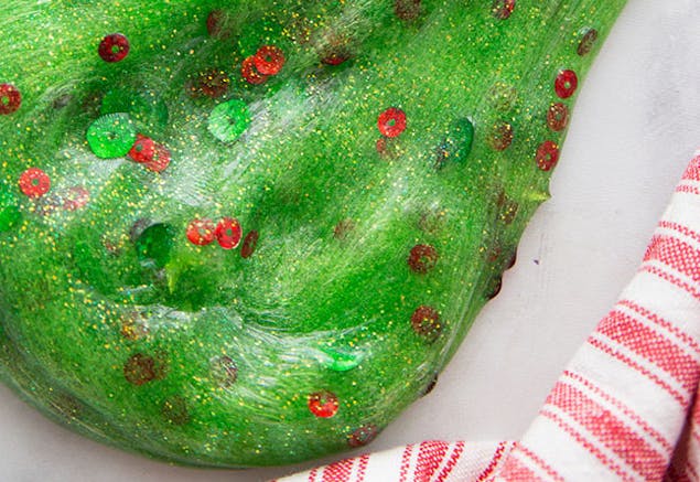 Christmas slime DIY crafts for kids