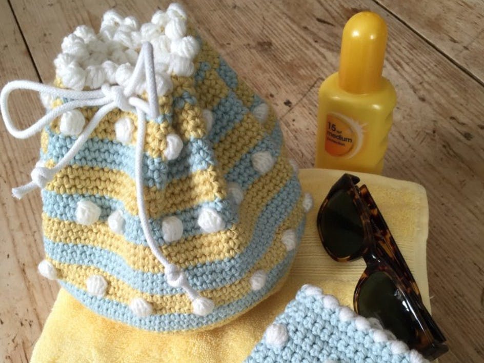 drawstring bag tutorial by kate eastwood
