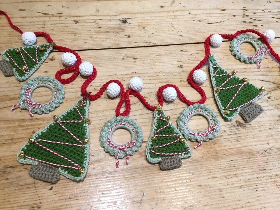 Crochet with Kate: Christmas Garland