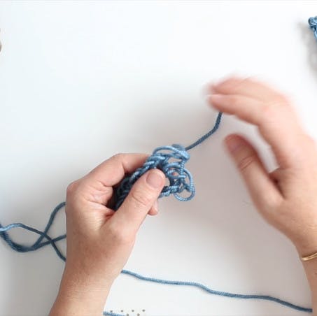 how to bind off your finger knitting