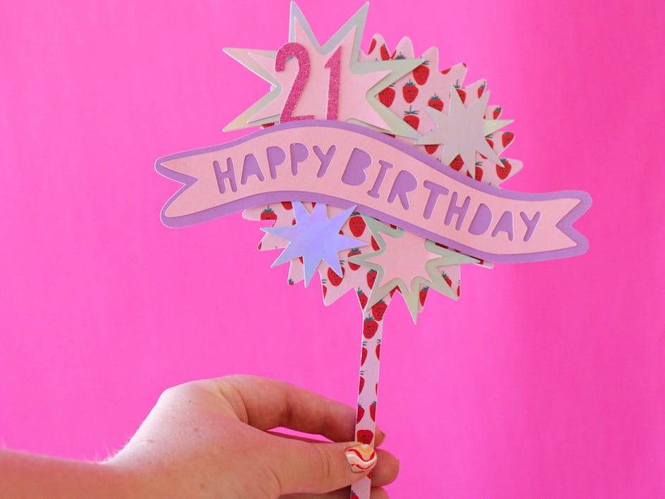 How to make Cricut cake toppers 