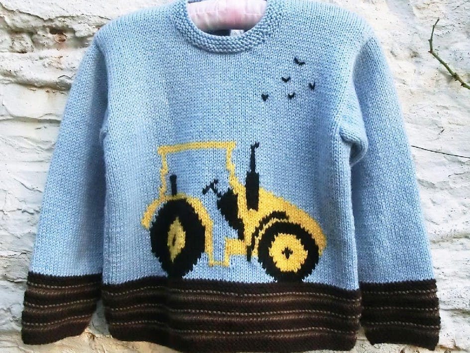 Adding motifs to plain knitting