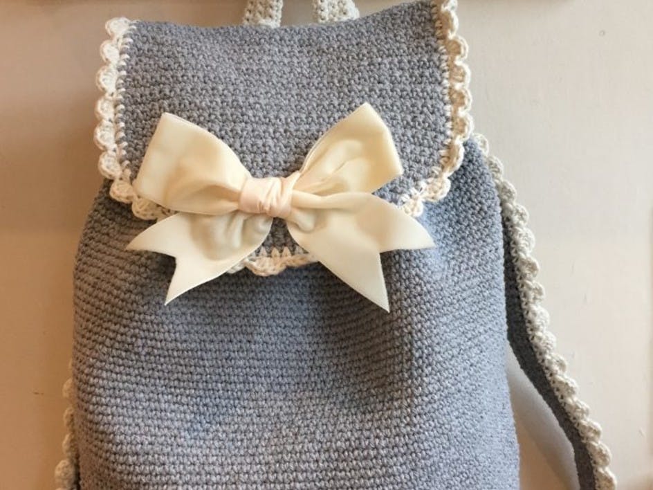 How to crochet a backpack